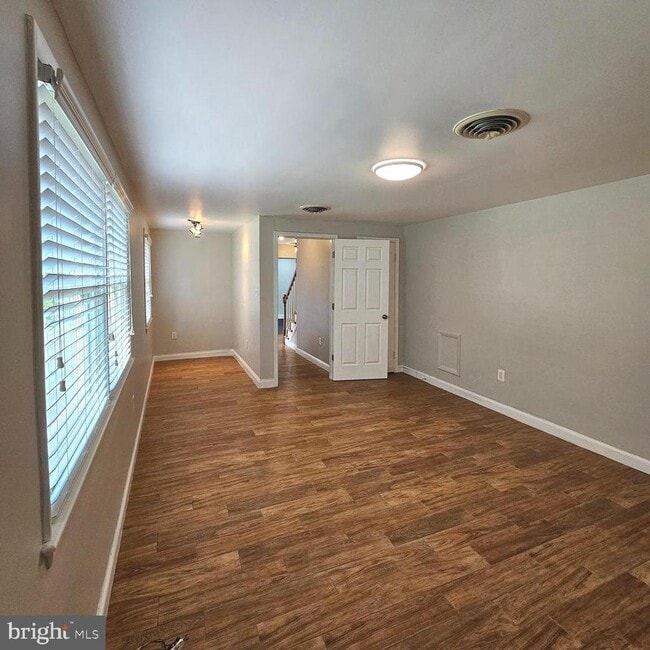 Building Photo - 7204 Camp Alger Ave
