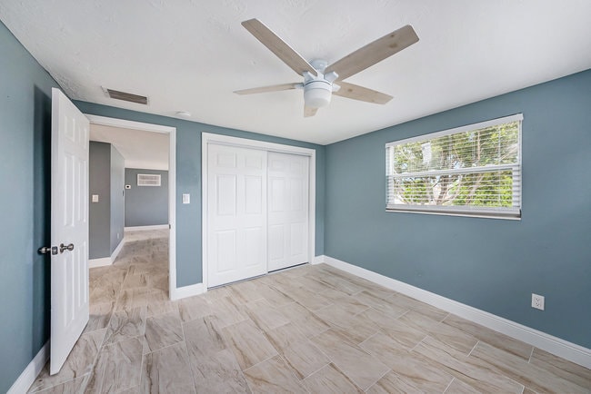 Building Photo - 4744 Guardian Ave