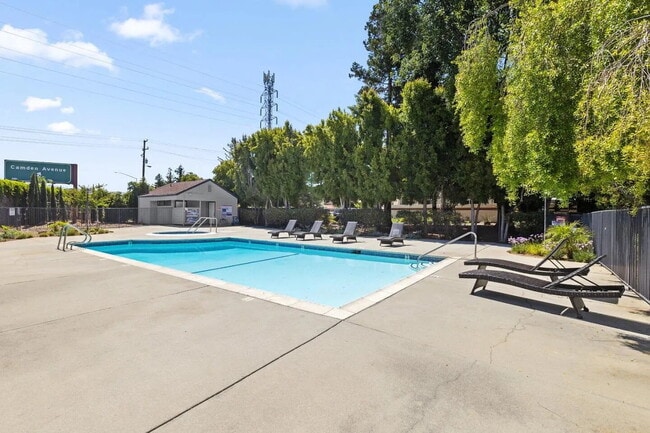 Building Photo - "Chic 1-Bedroom San Jose Retreat with Luxu...