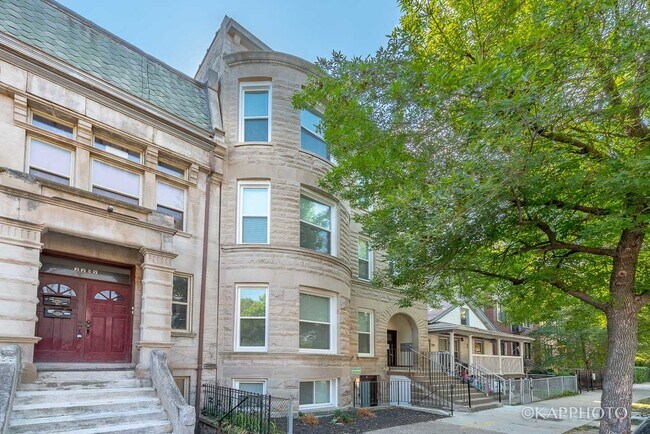 Primary Photo - 2223 W Washington Blvd