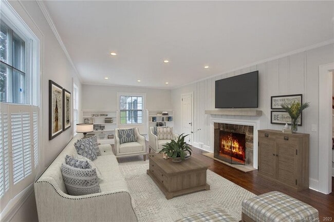 Building Photo - 49 Sunset Dr