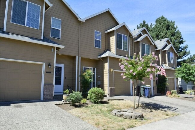 Building Photo - 773 SW 198th Pl