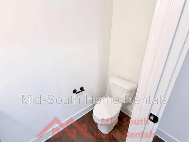 Building Photo - 5628 Draper Trail