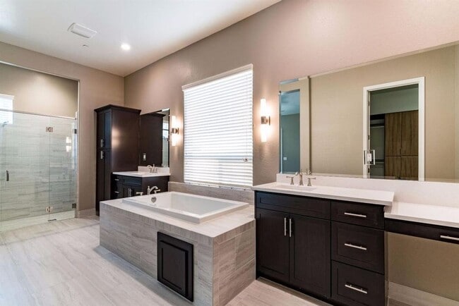 Building Photo - Custom Granville Built Home for Rent in Old Figarden