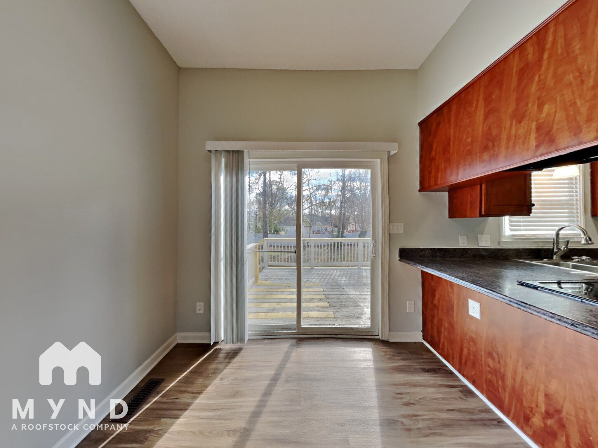 Building Photo - 1205 Spruce Dr