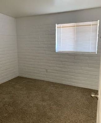 Building Photo - 4170 E 32nd St