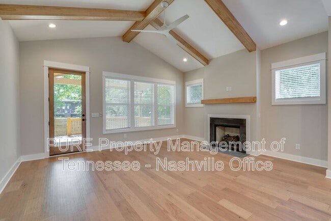 Building Photo - 606 Annex Ave