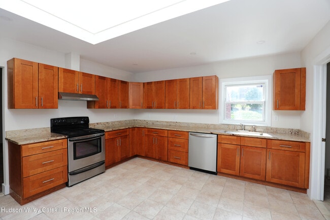 Building Photo - 14311 US-9W