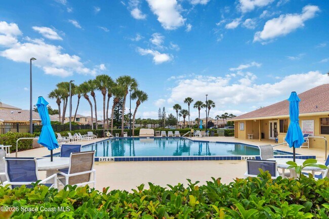 Building Photo - 1020 Abada Ct NE