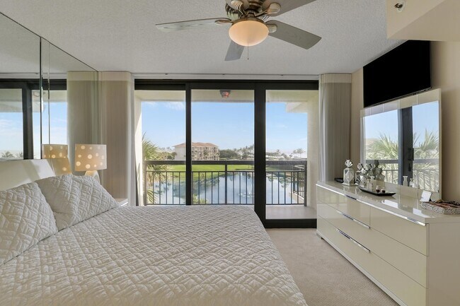Building Photo - 601 S Seas Dr