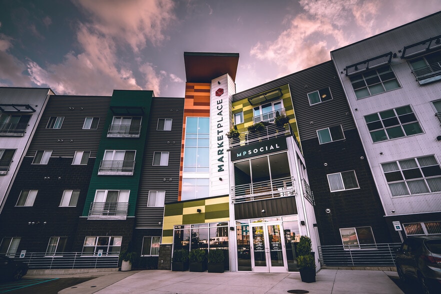 Marketplace 313 N Cedar St Lansing MI 48912 Apartment Finder