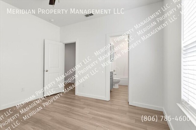 Building Photo - 5738 Lehigh St