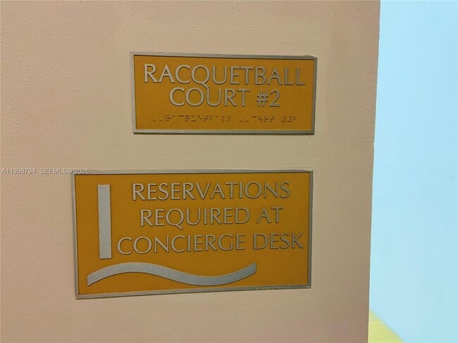 Building Photo - 801 Brickell Key Blvd