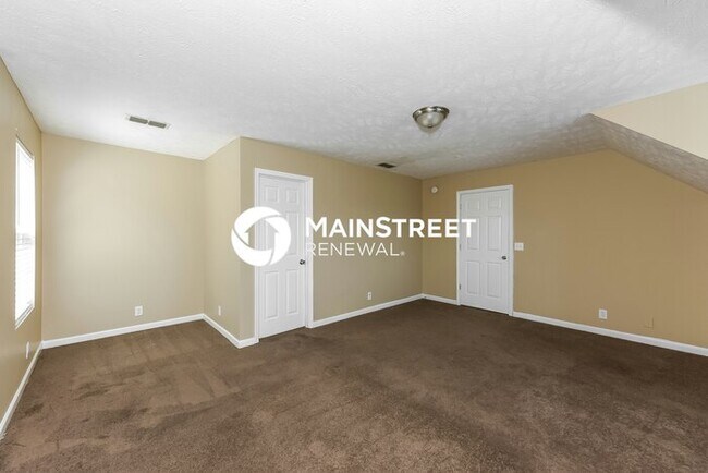 Building Photo - 5 Bedroom Pet-Friendly Home in Murfreesboro, TN with Main Street Renewal