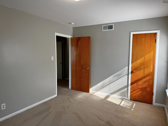 Building Photo - 4522 Westward Dr