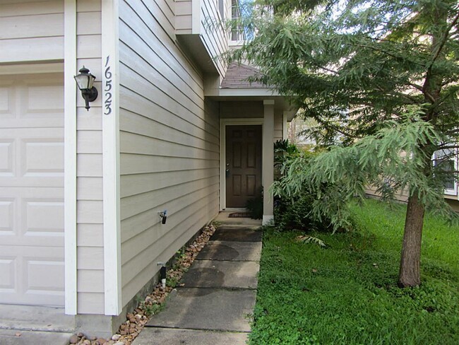 Primary Photo - 16523 Beckland Ln