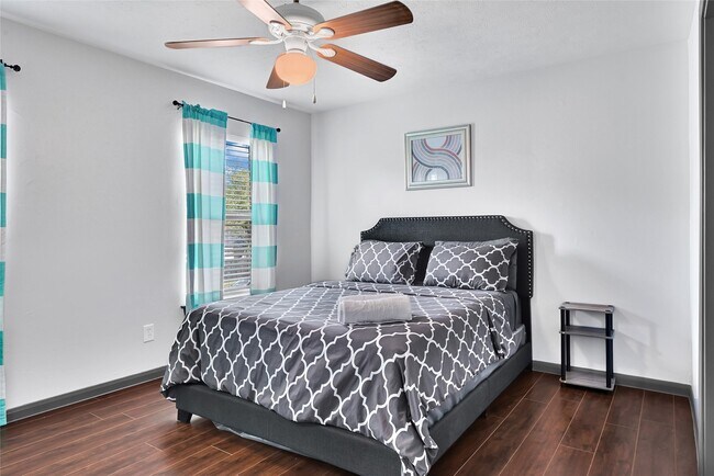 Building Photo - 2311 Chelsea Knoll Ln