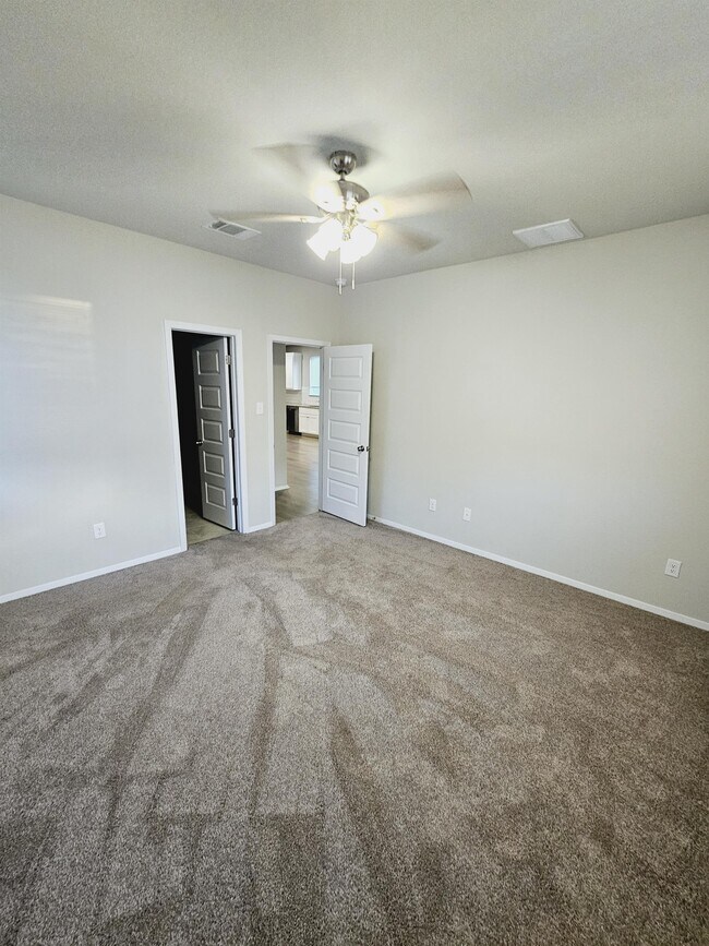 Building Photo - 1449 Goforth Rd