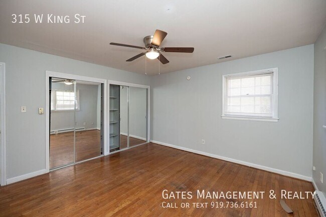 Building Photo - 315 W King St