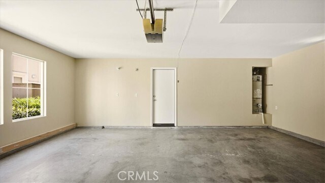 Building Photo - 8 Madagascar