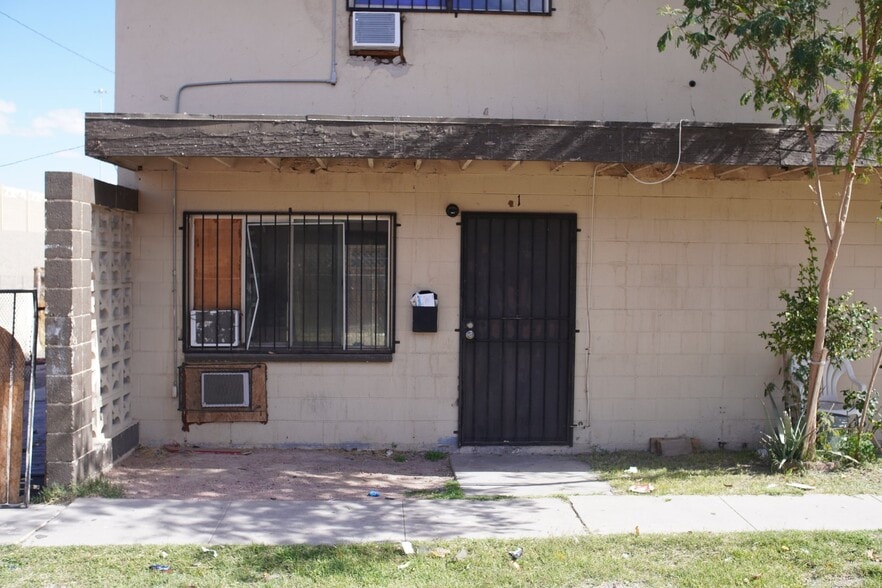 Building Photo - 2816 Marlin Ave