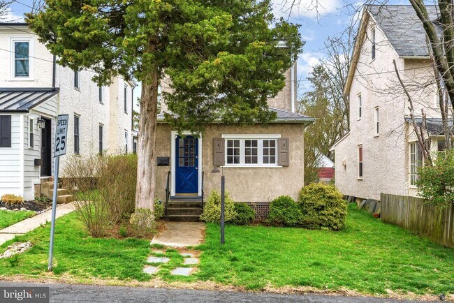 Building Photo - 7717 Flourtown Ave