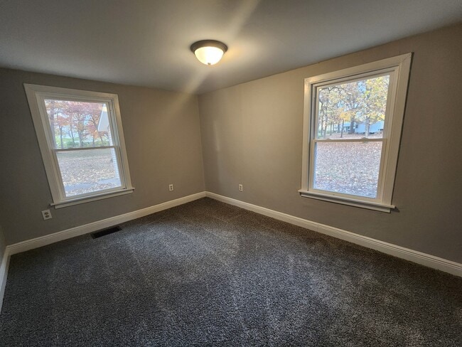 Building Photo - 23628 W Dupage Country Club Dr
