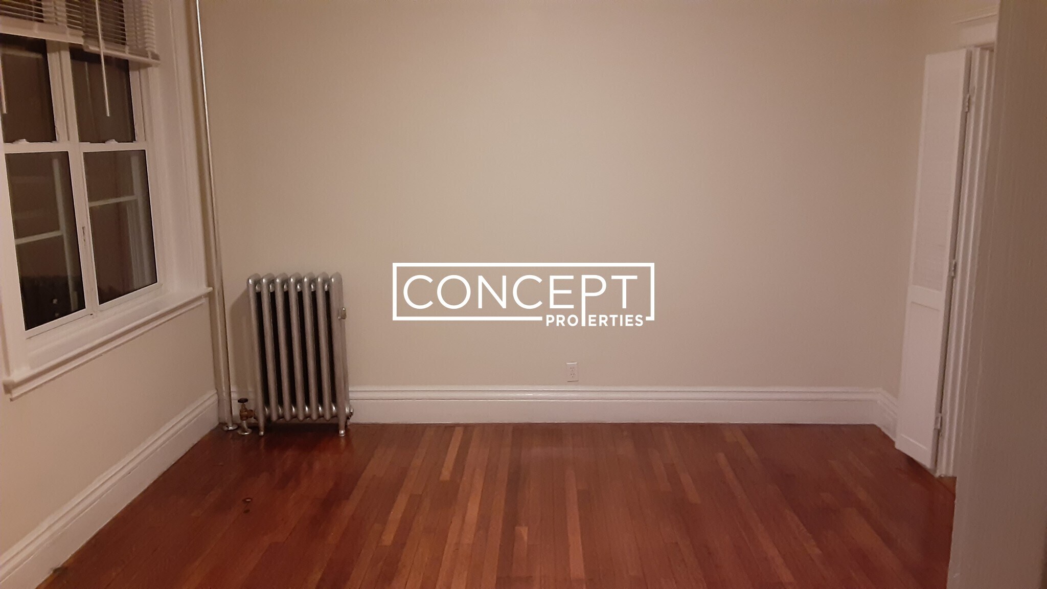 Building Photo - 22 Euston St