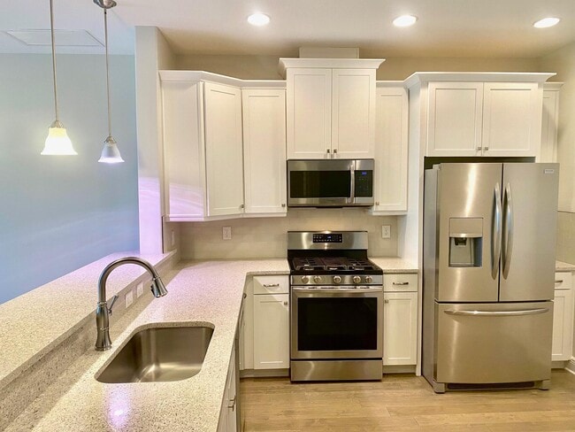 Building Photo - 2680 Ballydoyle Ln