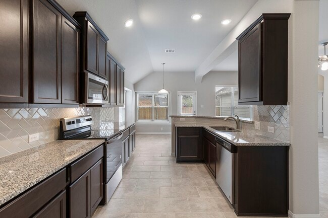 Building Photo - 11826 Briarwood Ln