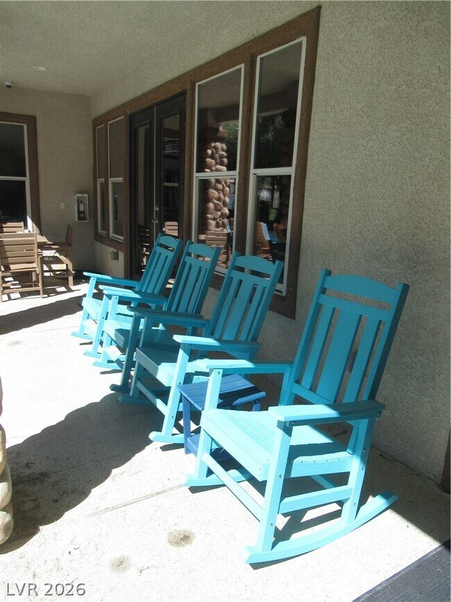 Building Photo - 555 E Silverado Ranch Blvd