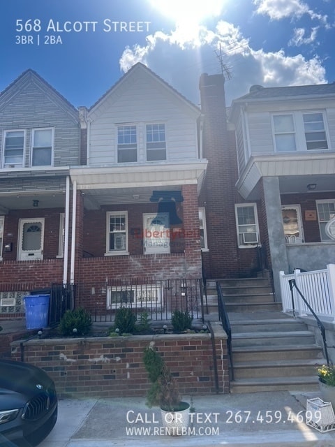 Building Photo - 568 Alcott St