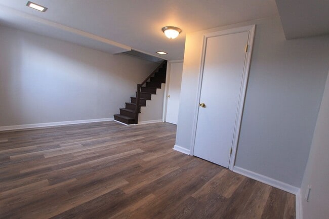 Building Photo - 8613 Gilbert St