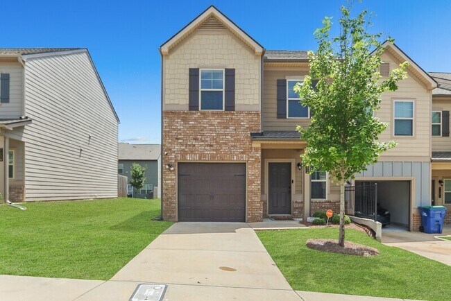 Building Photo - 7122 Chara Ln