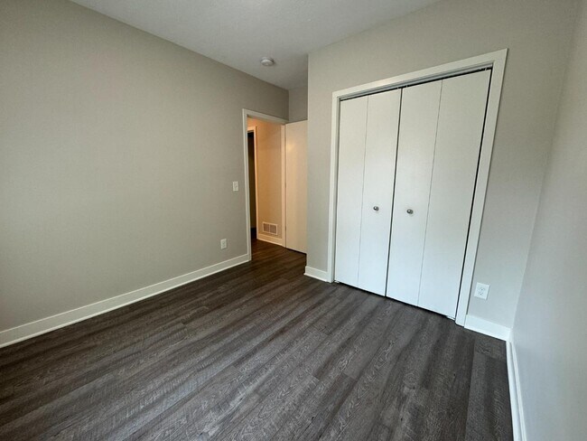 Building Photo - 1012 Jackson St NW