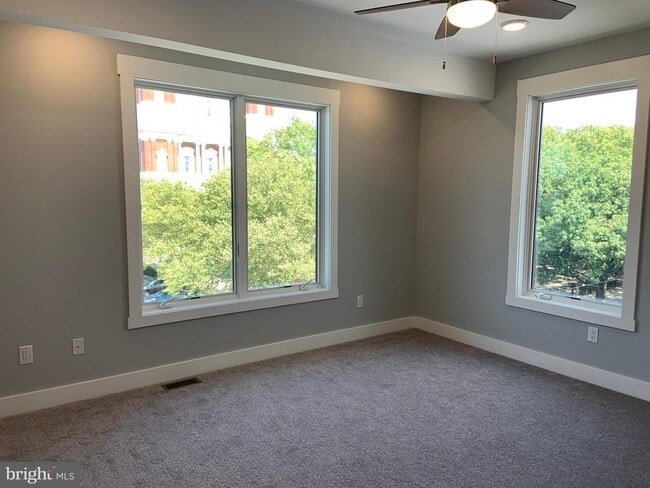 Building Photo - 1811 Ridge Ave