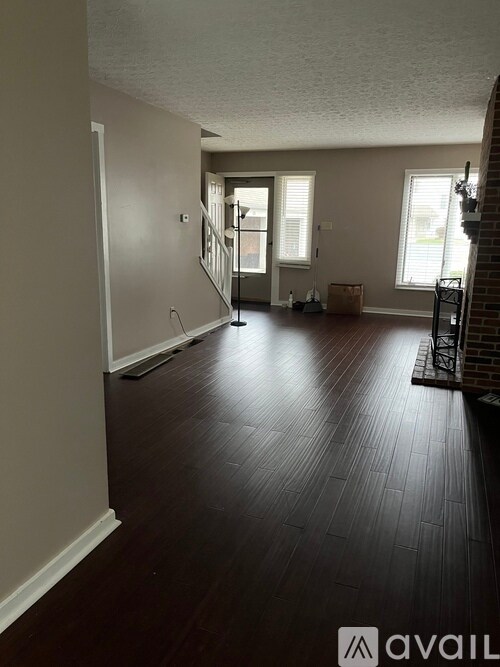 Building Photo - 331 Saint Andrews Dr