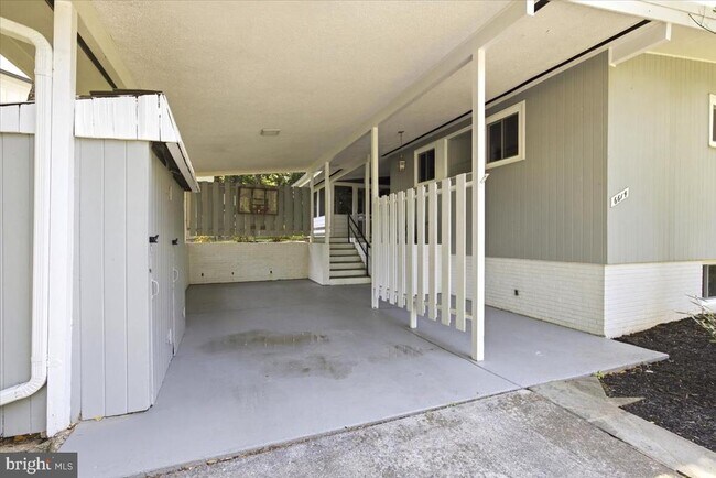 Building Photo - 6614 Melody Ln