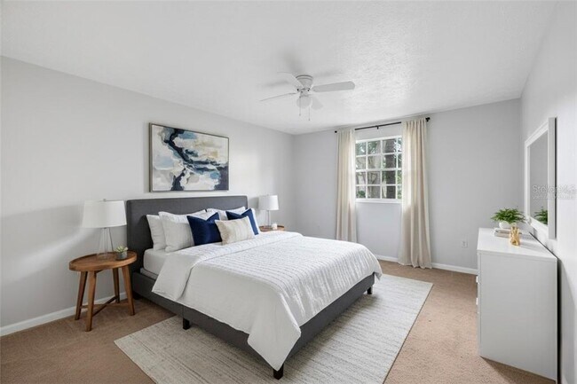 Building Photo - 4212 Lake Underhill Rd