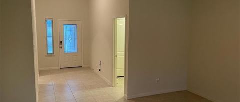 Building Photo - 2300 Sable Wood Dr