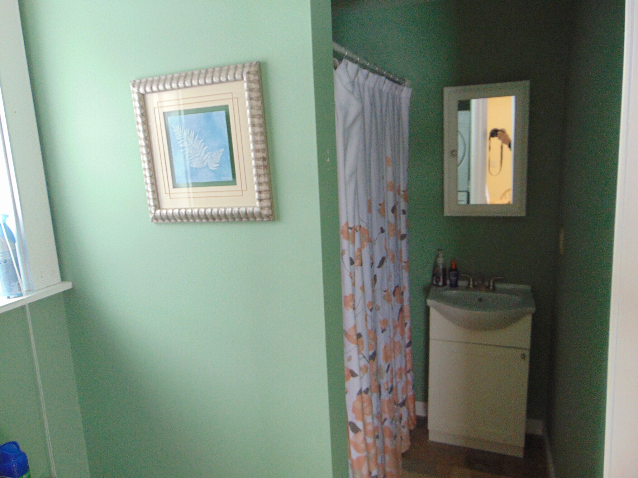 Building Photo - 851 Western Ave