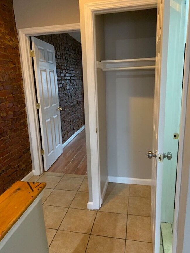 Building Photo - 3479 Amber St