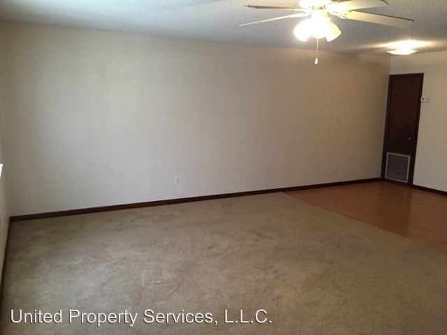 Building Photo - 214 Rials Dr