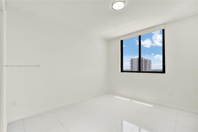 Building Photo - 5300 Paseo Blvd