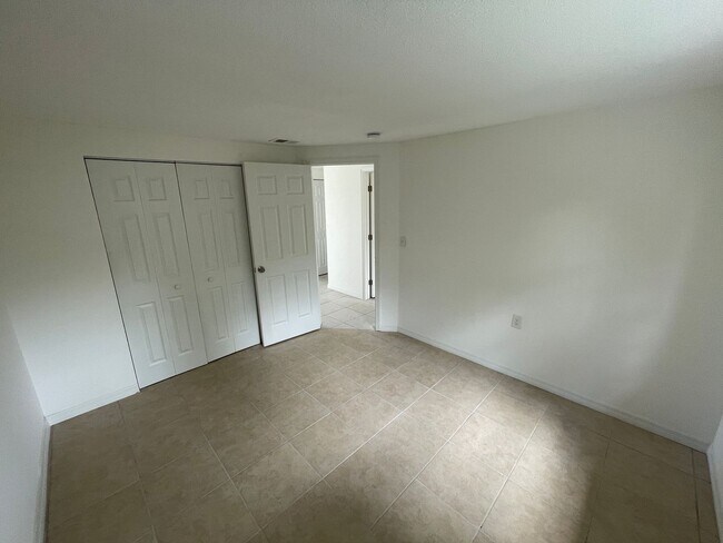Building Photo - 5317 Avery Rd