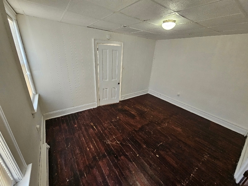 Building Photo - 534 N Plum St