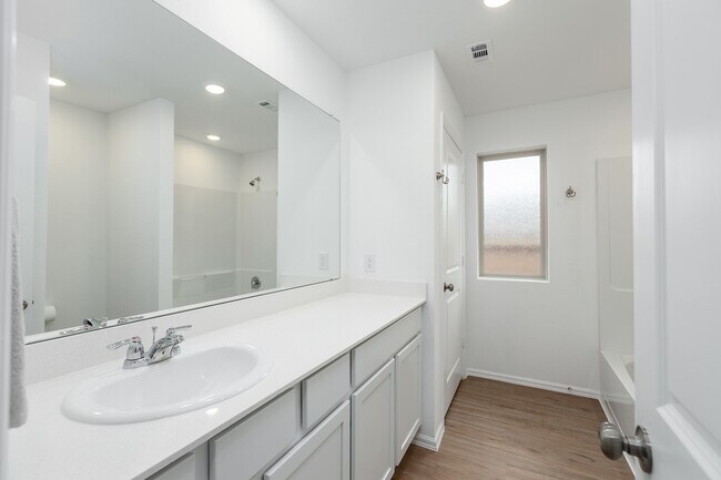 Building Photo - 3025 Marble Rise Trl