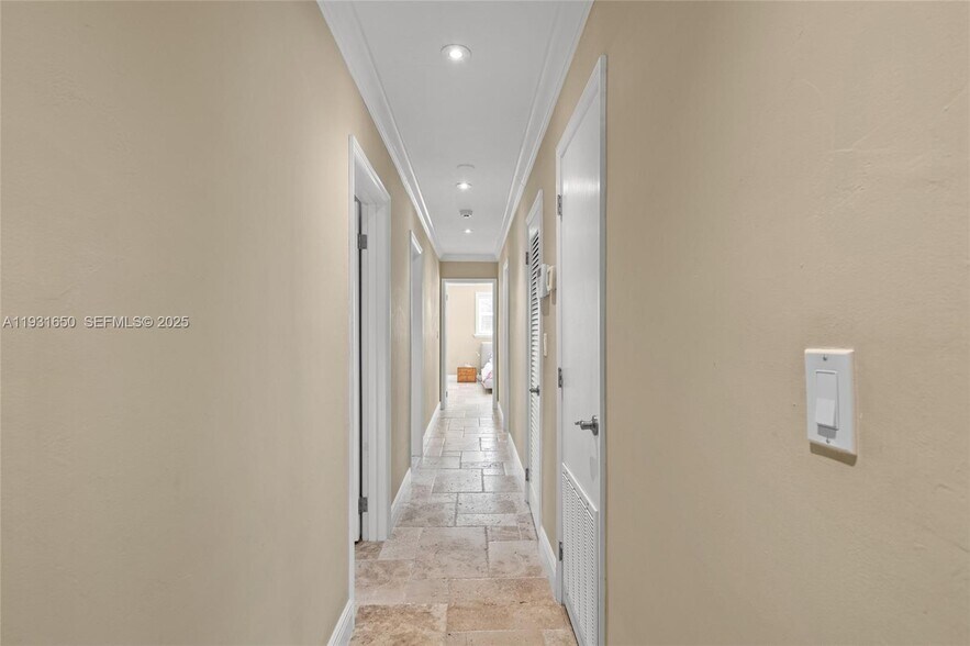 Building Photo - 7360 SW 115th St