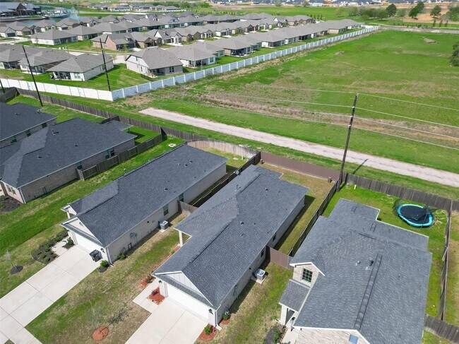 Building Photo - 7446 French Quarter Ct