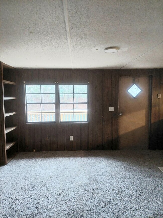 Building Photo - Waverly Hall (Harris County) Lake View